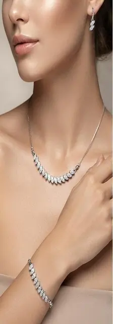 طقم كوليه Crystal Sides ستانلس ستيل - مقاوم للصدأ شامل ضمان