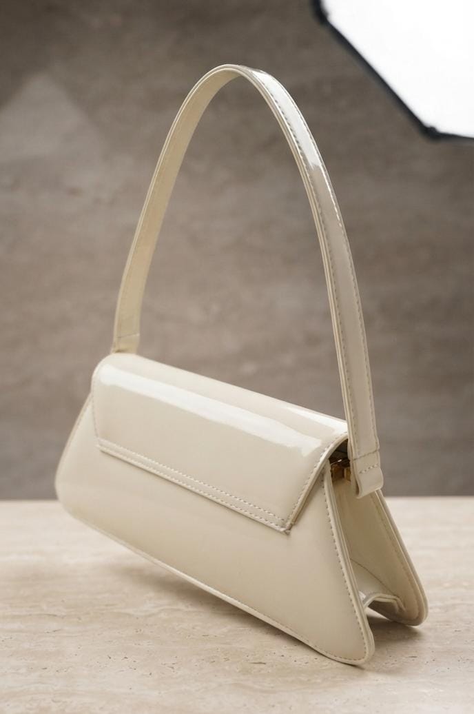 شنطه كروس Geometric Buckle الفاخرة