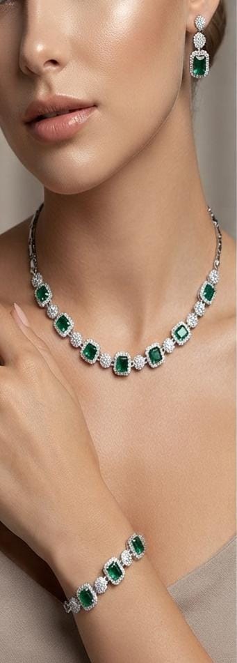 طقم كوليه Green gemstone ستانلس ستيل - مقاوم للصدأ شامل ضمان